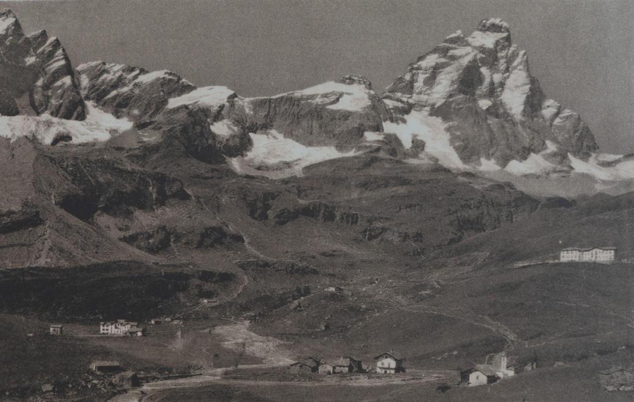 Hotel Meuble' Joli Breuil-Cervinia Exteriér fotografie