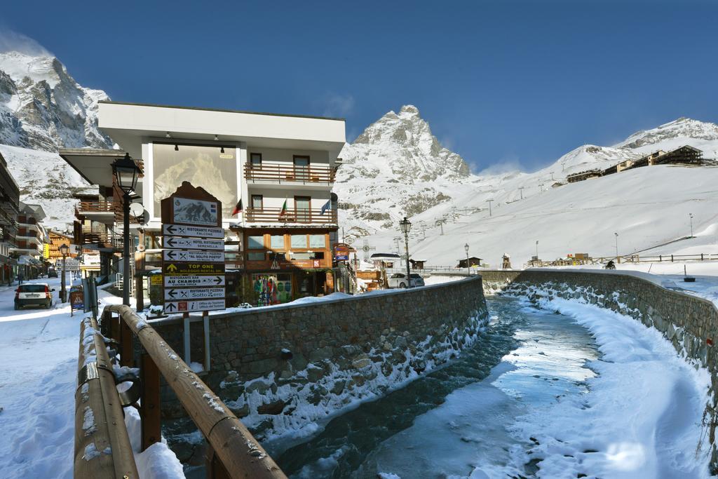 Hotel Meuble' Joli Breuil-Cervinia Exteriér fotografie